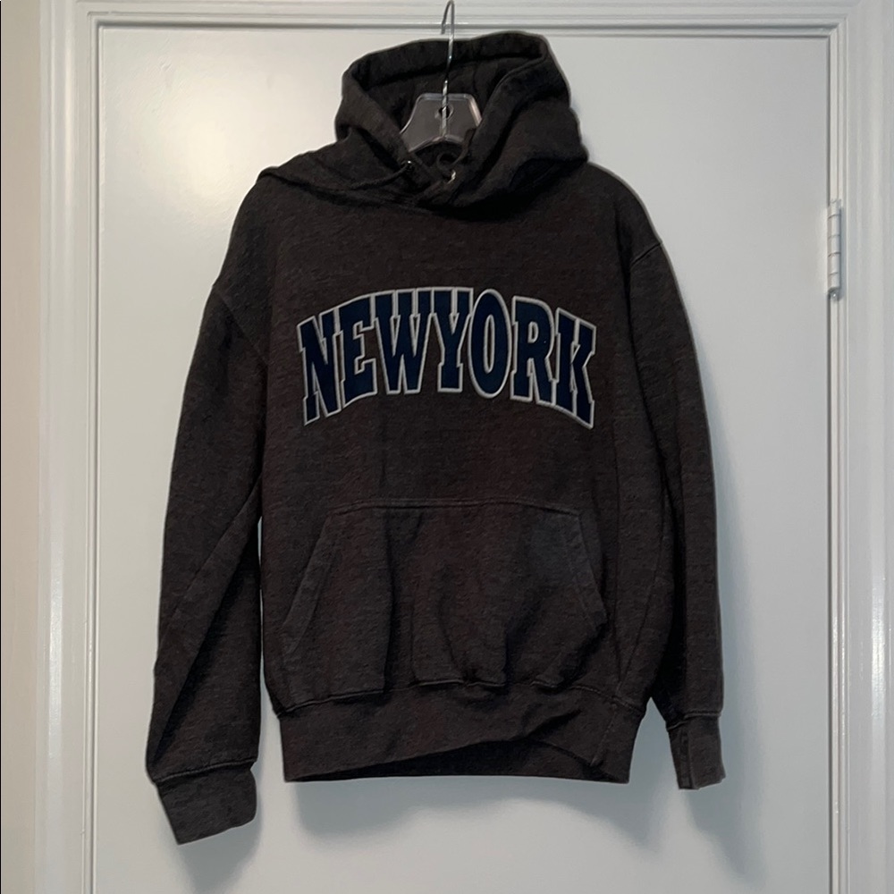 New York Graphic Hoodie - Dark Gray